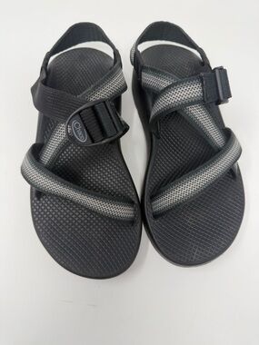 Chaco Men's Black & Gray Strapped Sandals